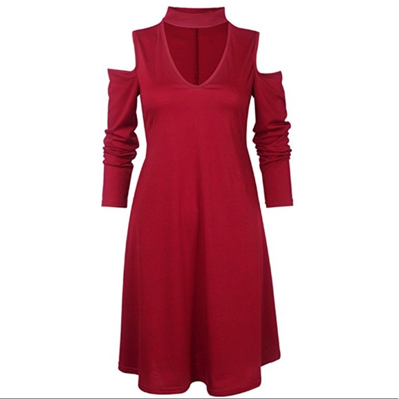 V-Neck Off Shoulder Choker Loose Red Dress - Picture 2 of 5